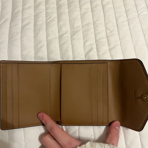 Coach Wallet - Picture 4 of 6